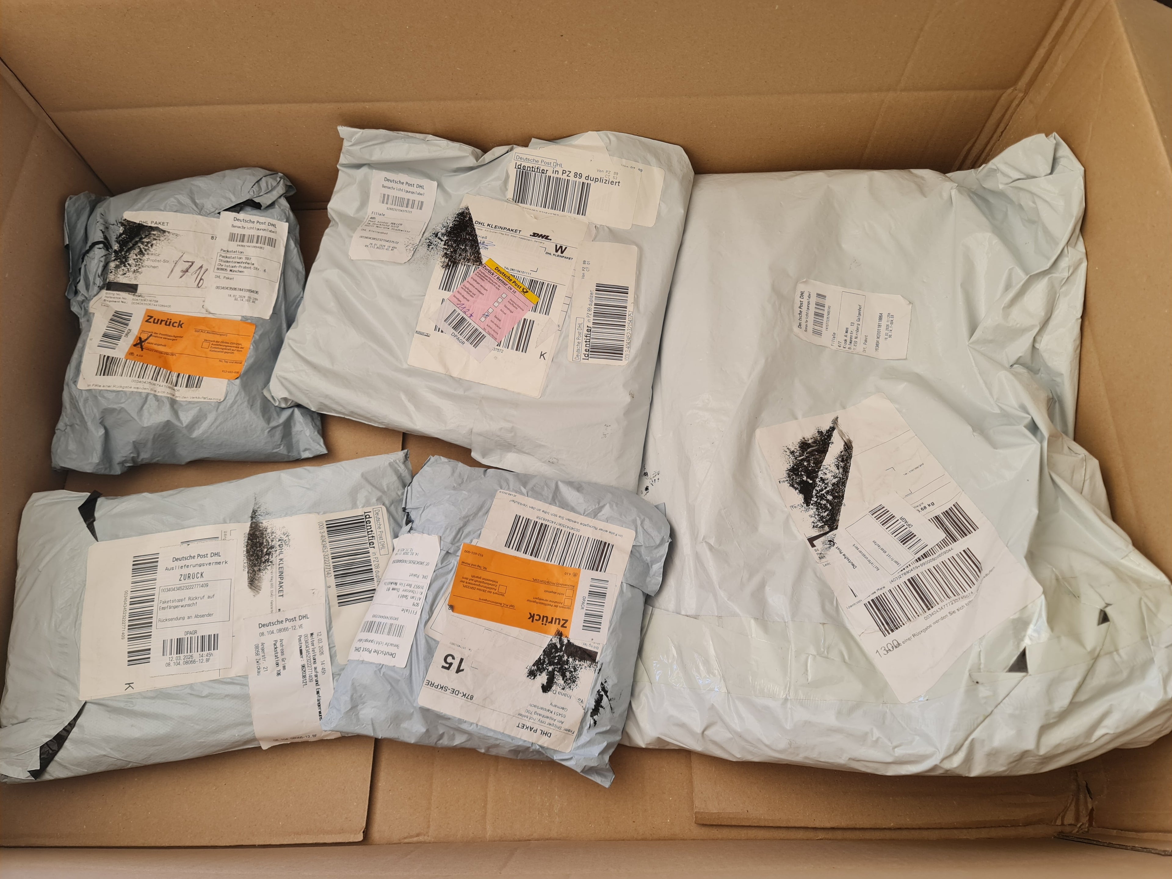 5 echte Mystery Fashion Pakete Kleidung Textilien ungeöffnet 1.8 kg