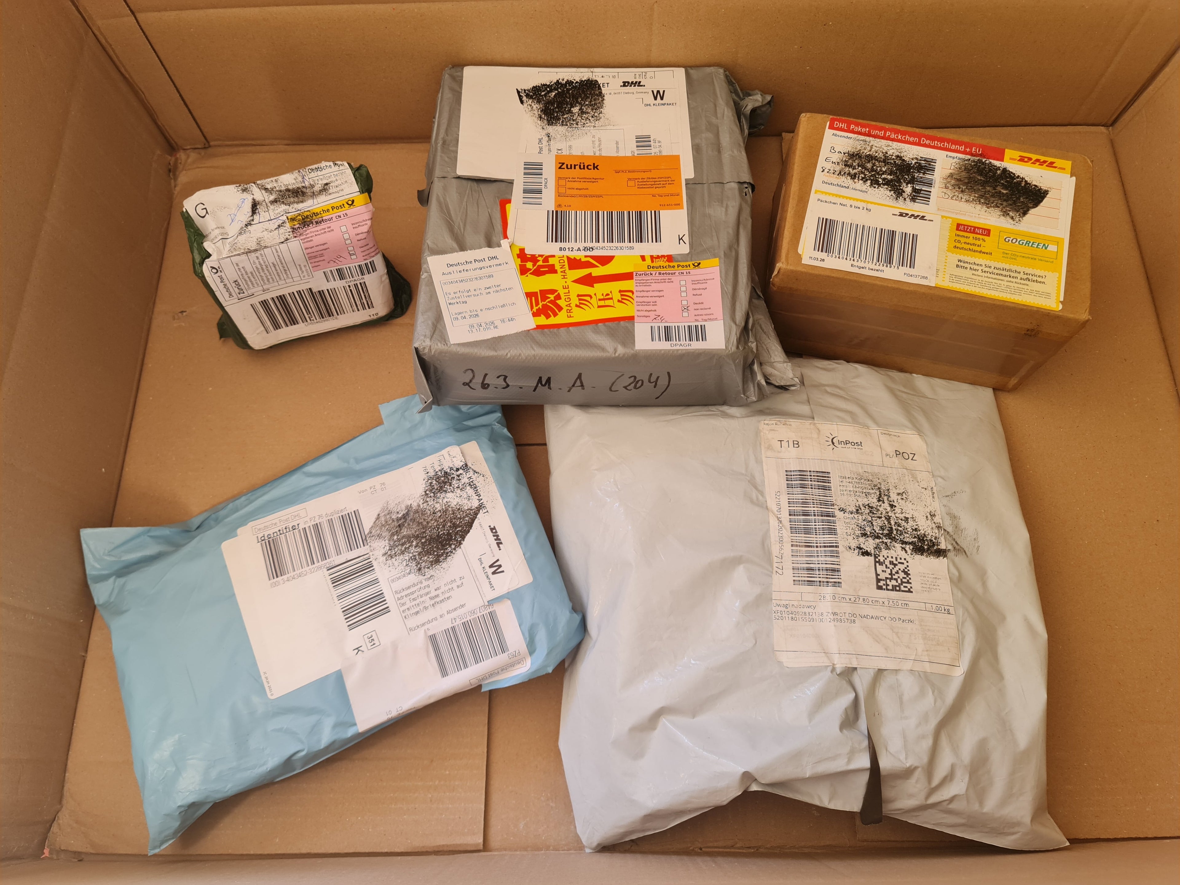 Echte Mystery Packs Überraschungspakete nicht zugestellte Pakete 1.2 kg