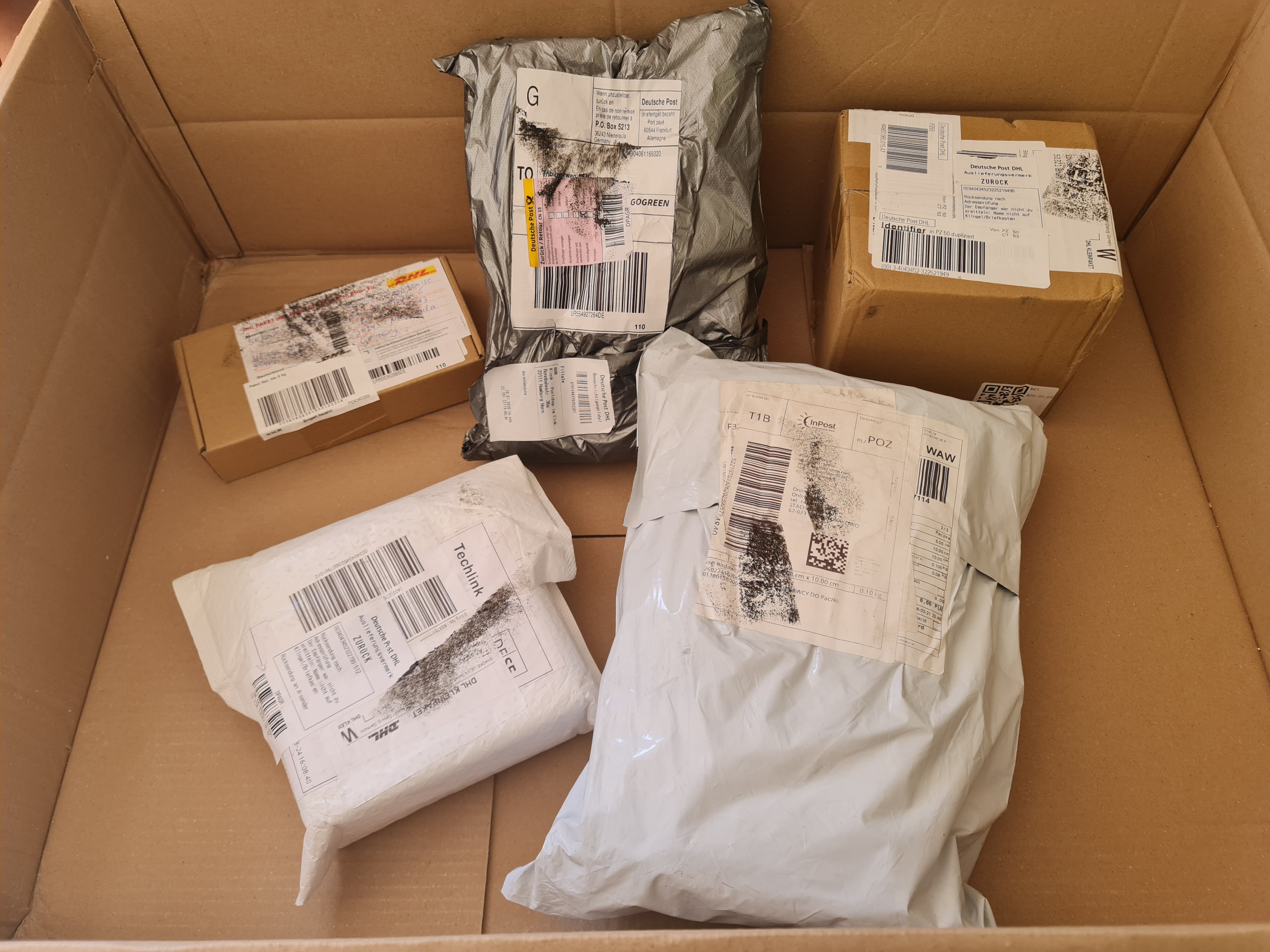 Echte Mystery Packs Überraschungspakete nicht zugestellte Pakete 1.3 kg