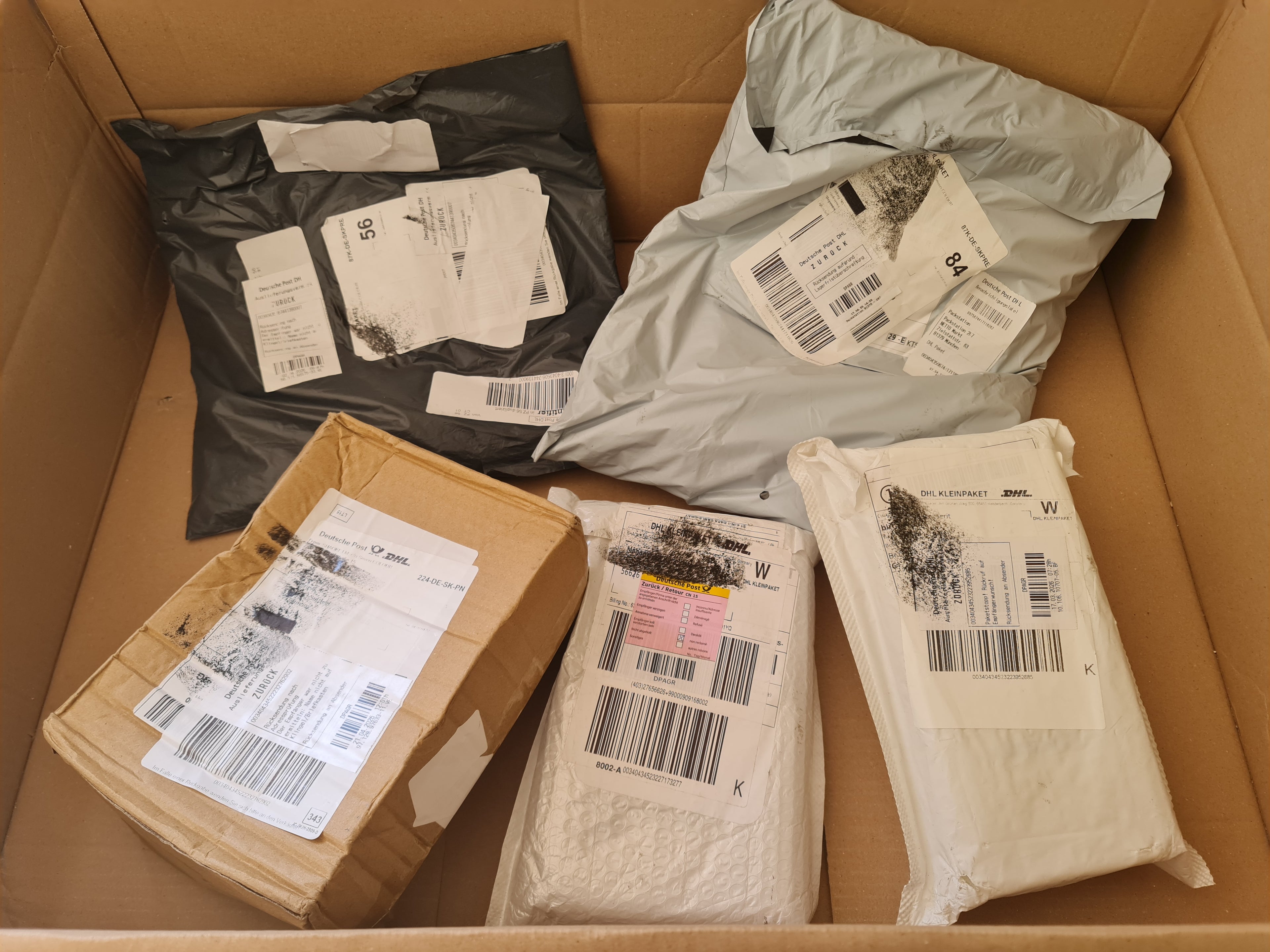 Echte Mystery Packs Überraschungspakete nicht zugestellte Pakete 1.7 kg
