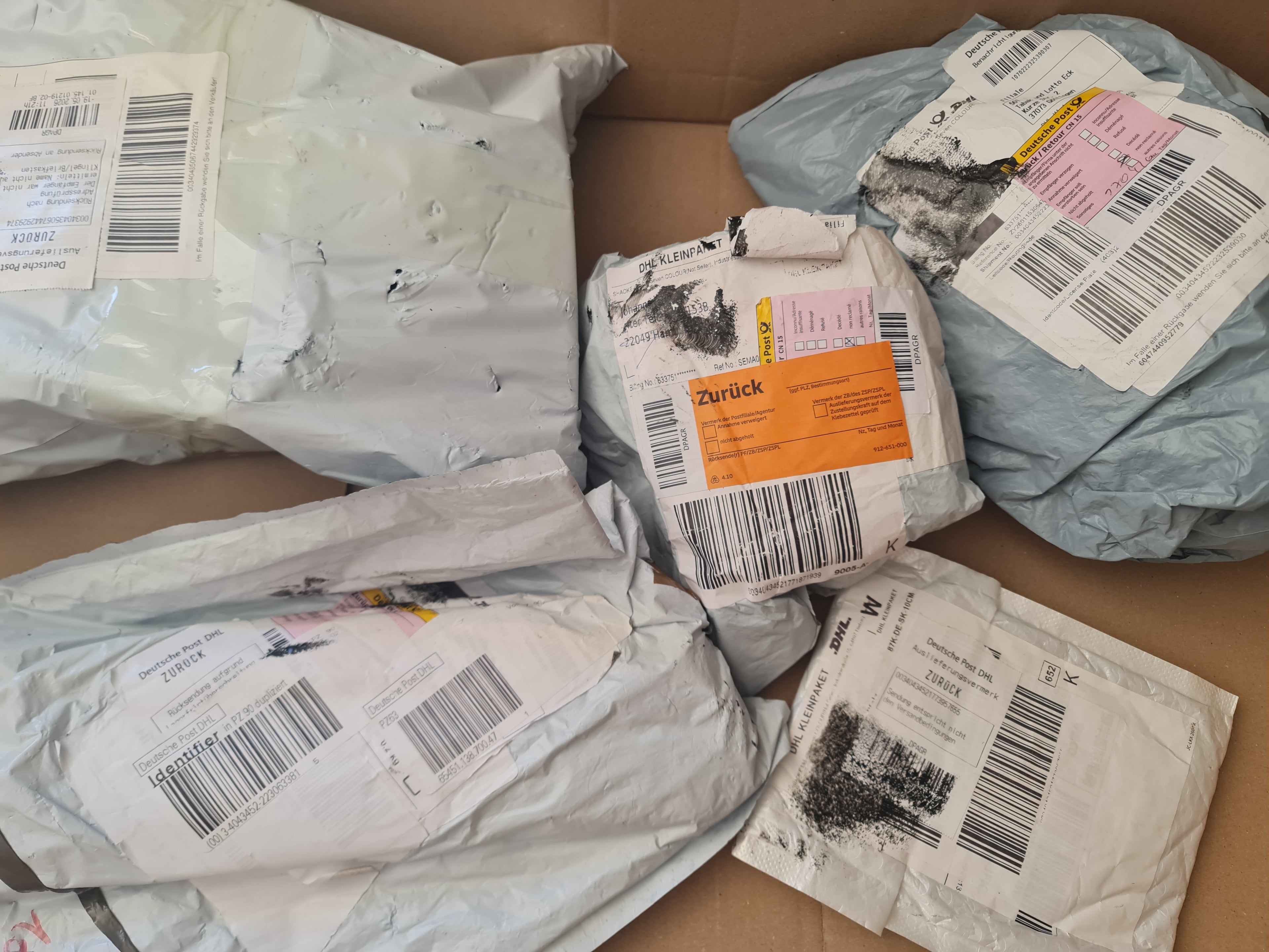 Echte Mystery Packs Überraschungspakete nicht zugestellte Pakete 1.6 kg