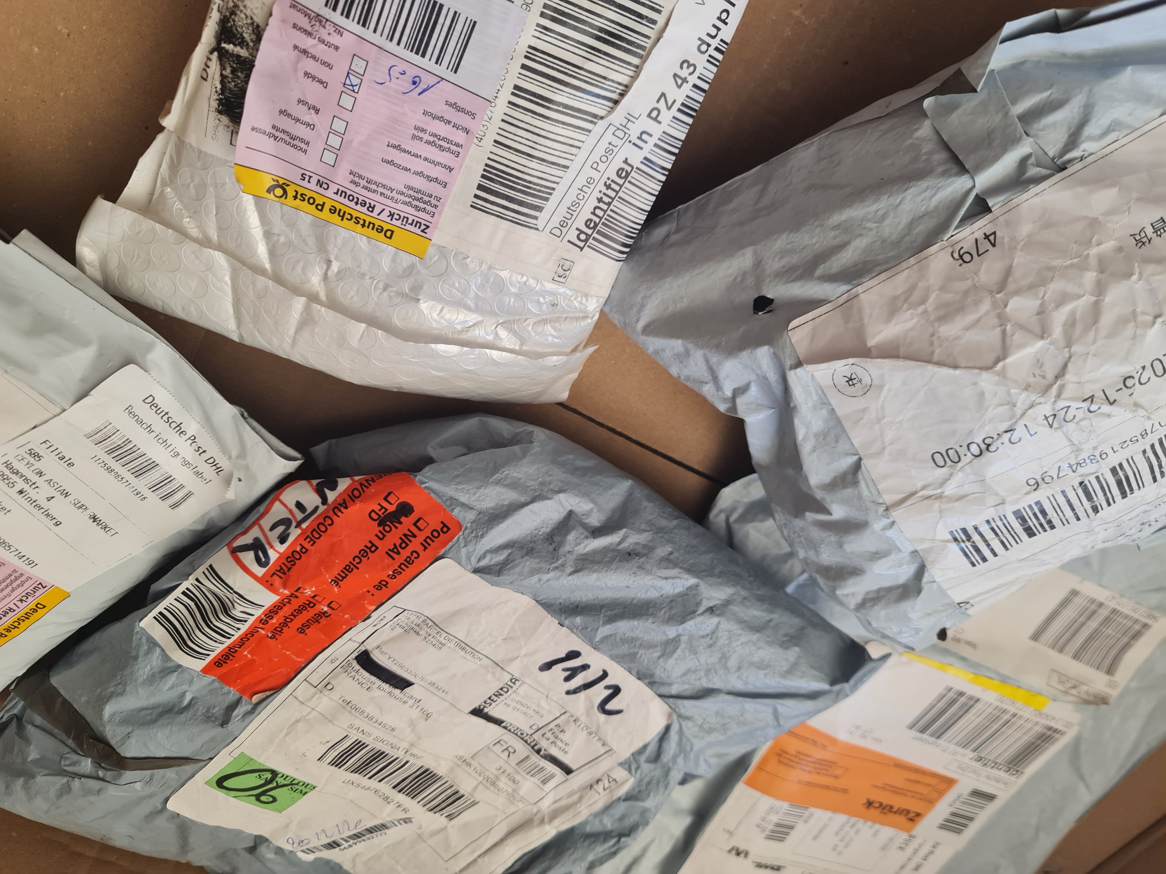 3 Mystery Packs paquets surprises